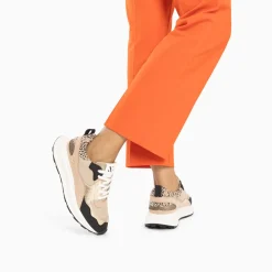Vanessa Wu Sneakers>Baskets Alice Beige Et Noir A Semelle Oversize
