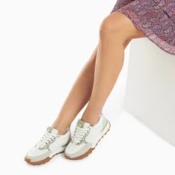 Vanessa Wu Sneakers>Baskets Coeur Gloria Blanches A Semelle Running