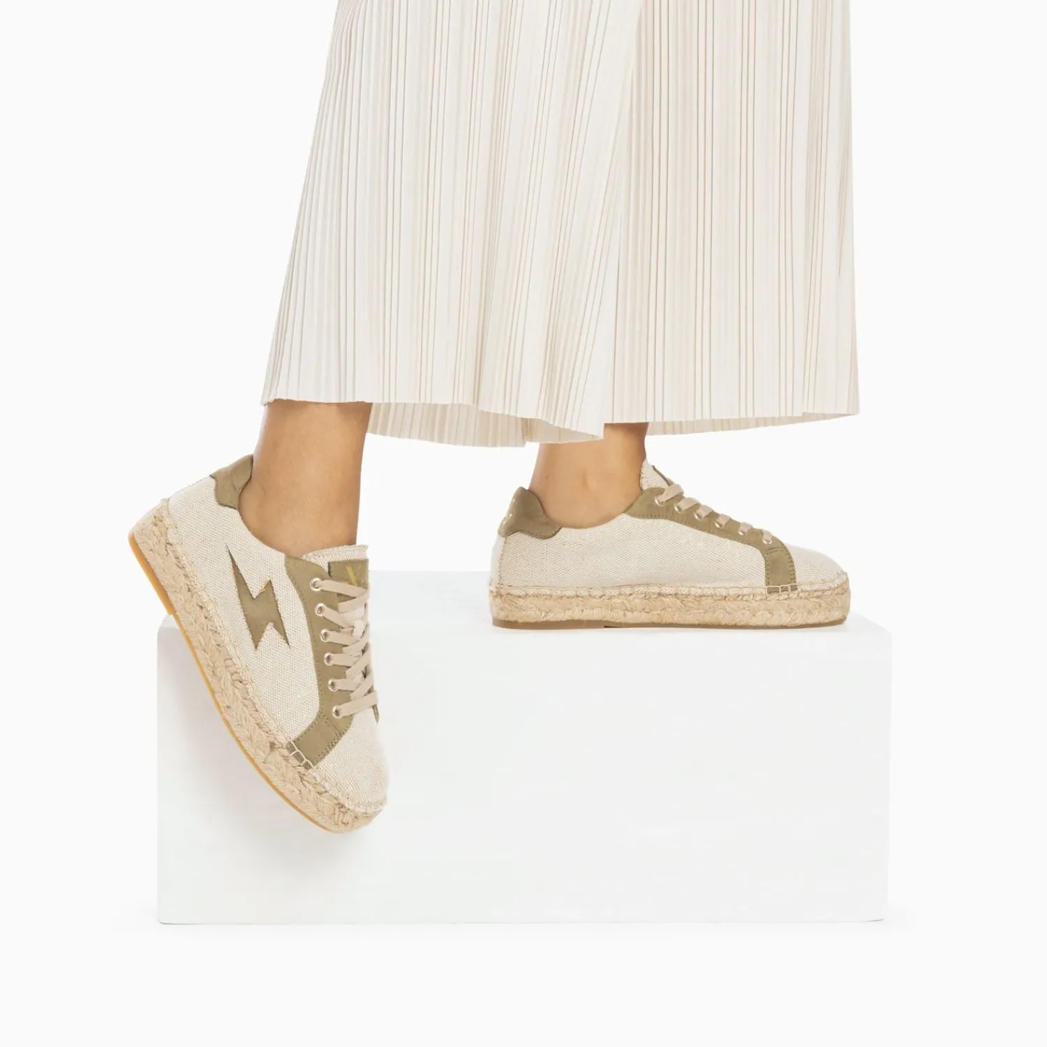 Vanessa Wu Sneakers>Baskets Eclair April Beige Et Kaki A Semelle Espadrille