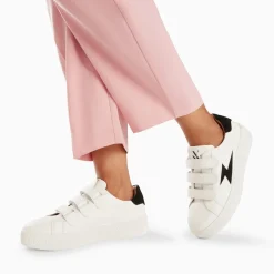 Vanessa Wu Sneakers>Baskets Eclair Camelia Blanc Et Noir A Scratchs