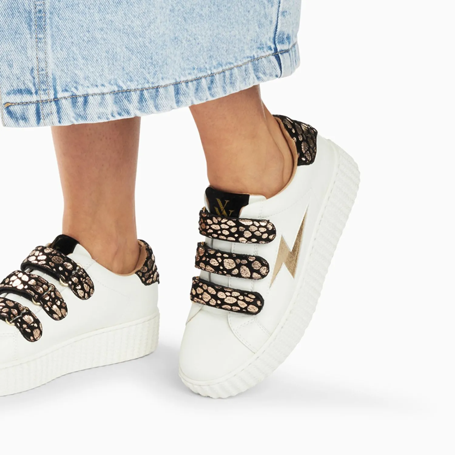 Vanessa Wu Sneakers>Baskets Eclair Daisy Blanc Et Or A Scratchs Leopard