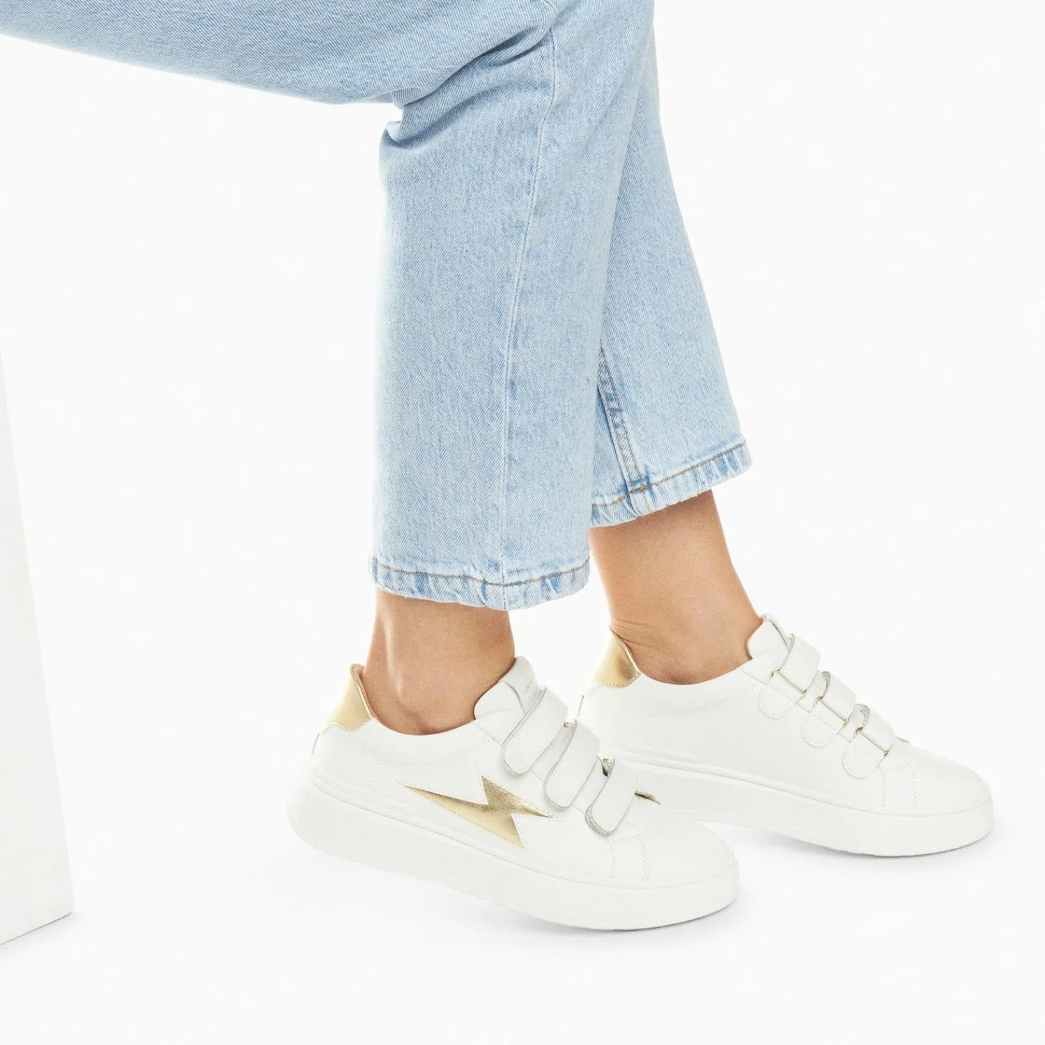 Vanessa Wu Sneakers>Baskets Eclair Fanny Blanc Et Or A Scratchs