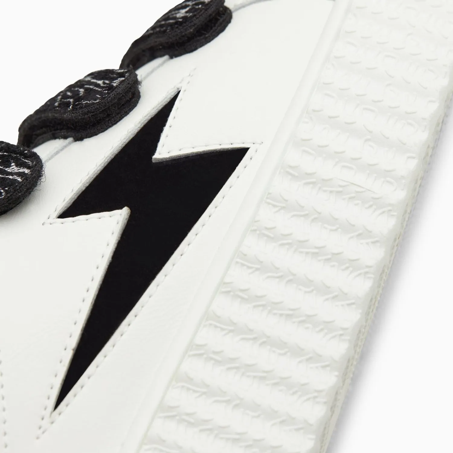 Vanessa Wu Sneakers>Baskets Eclair Ingrid Blanc Et Noir Zebre A Scratchs