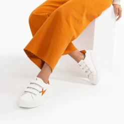 Vanessa Wu Sneakers>Baskets Eclair Kim Blanc Et Orange A Scratchs