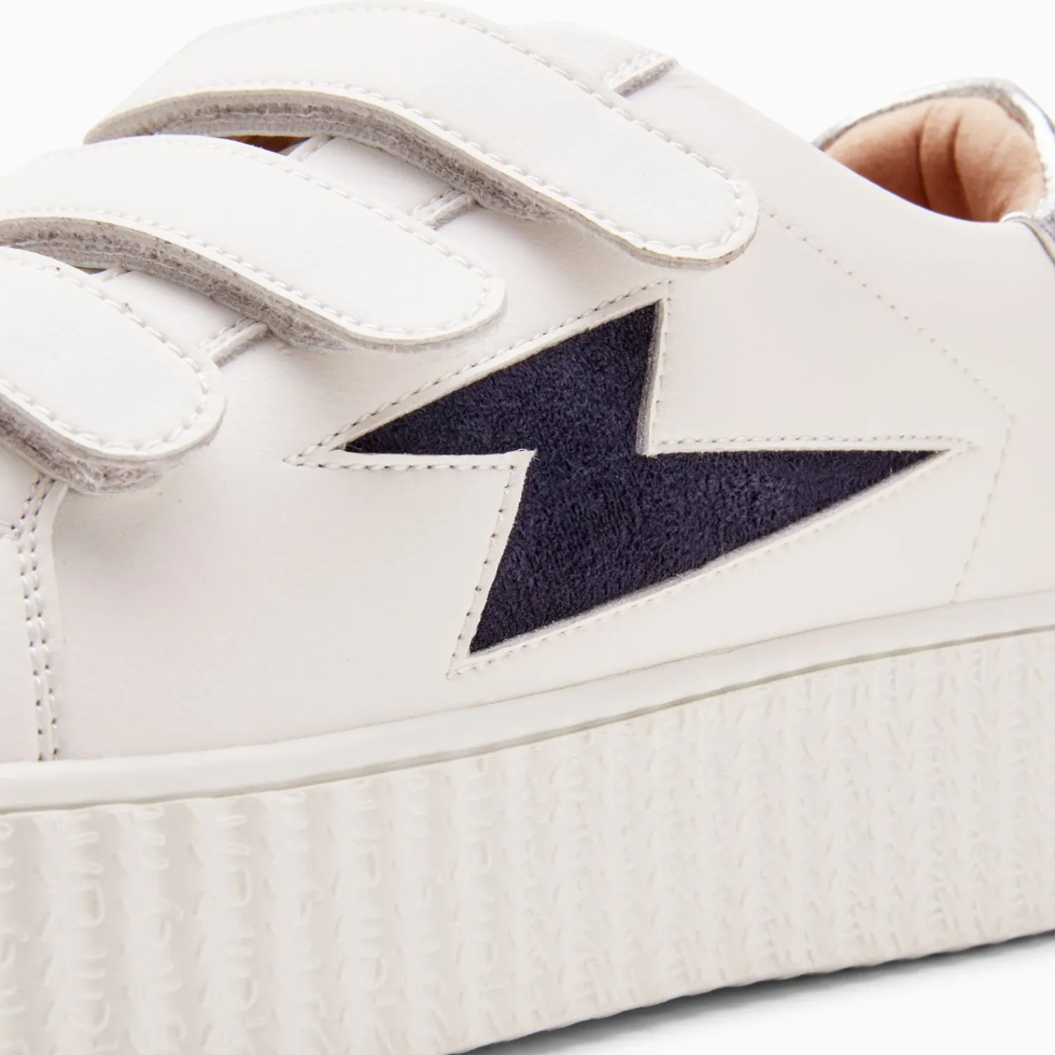 Vanessa Wu Sneakers>Baskets Eclair Kim Blanc Et Bleu Marine A Scratchs