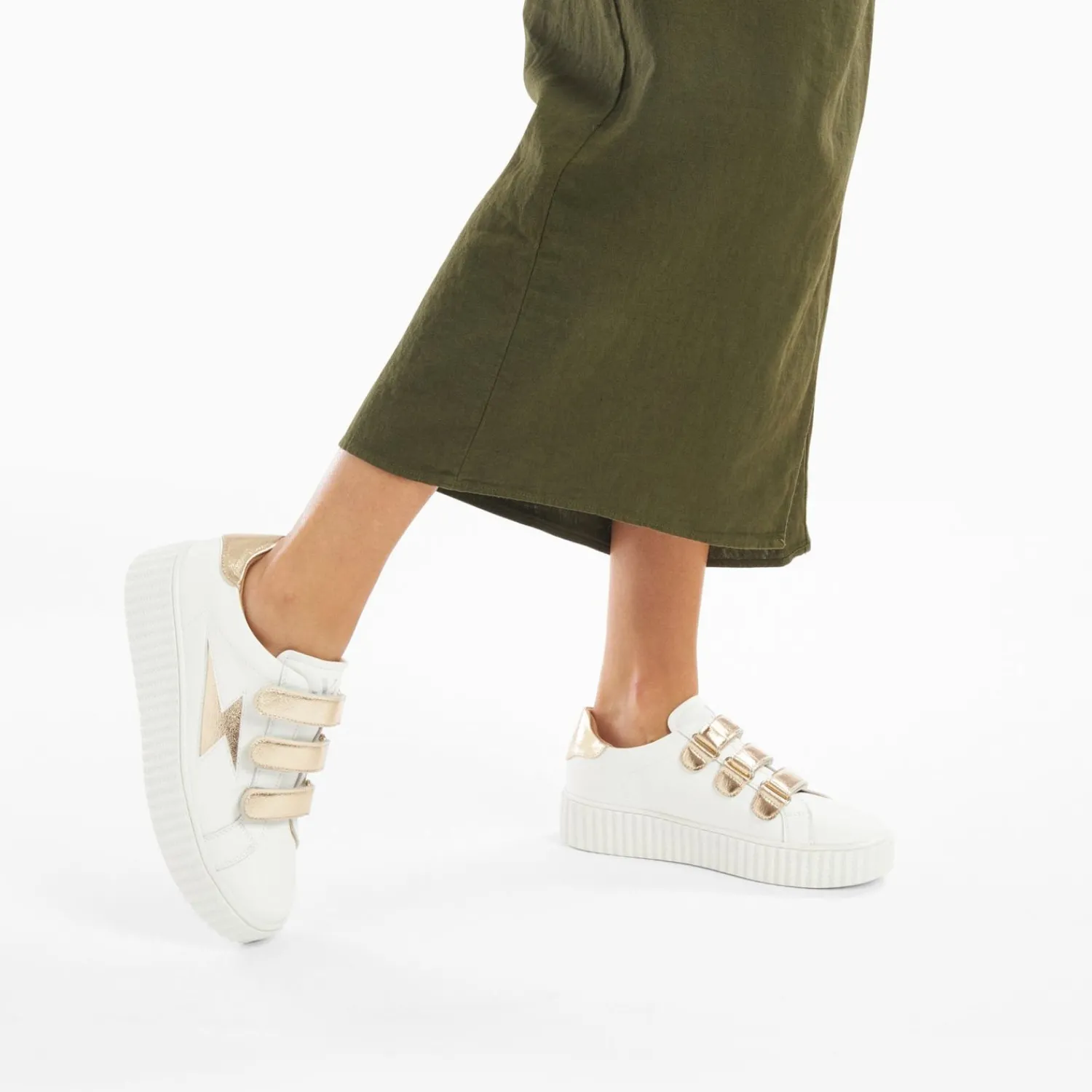 Vanessa Wu Sneakers>Baskets Eclair Marilou Blanc Et Or A Scratchs