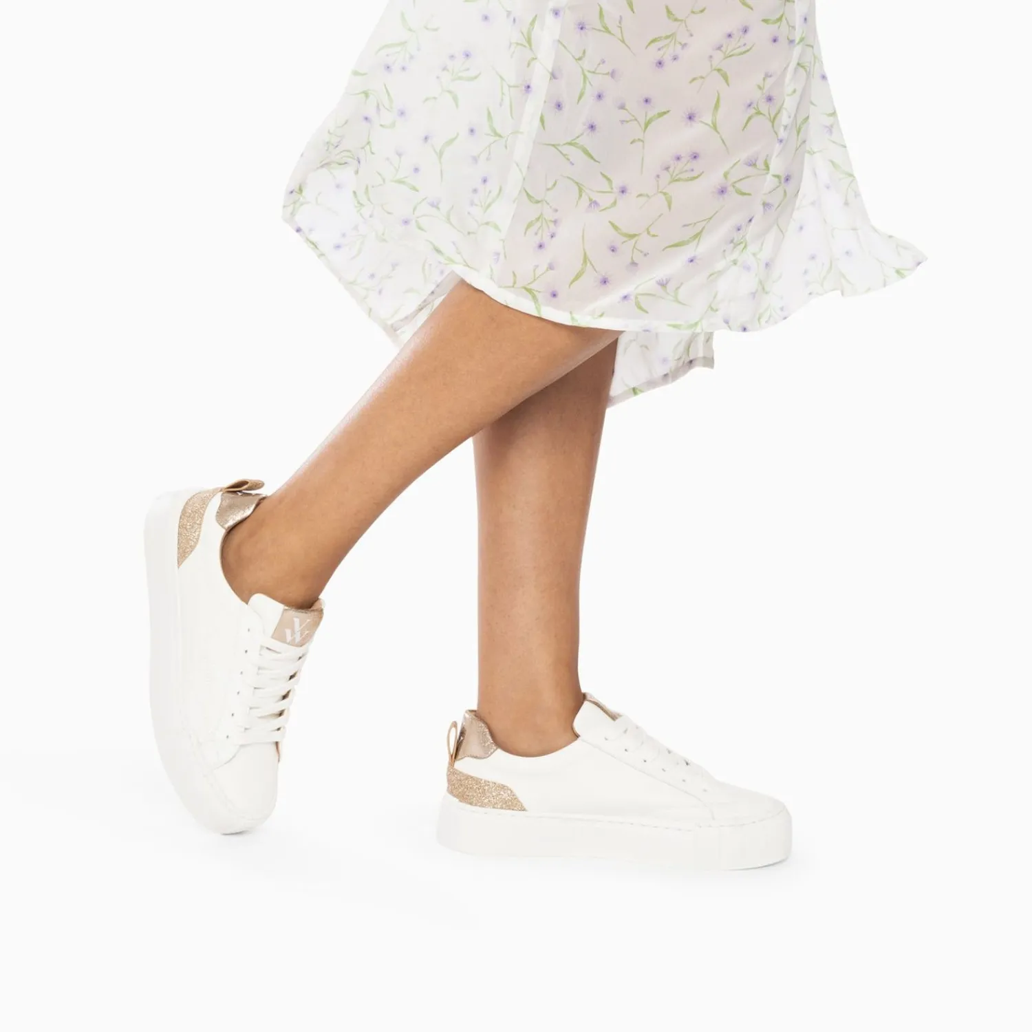 Vanessa Wu Sneakers>Baskets Eclair Miley Blanc Et Or A Lacets