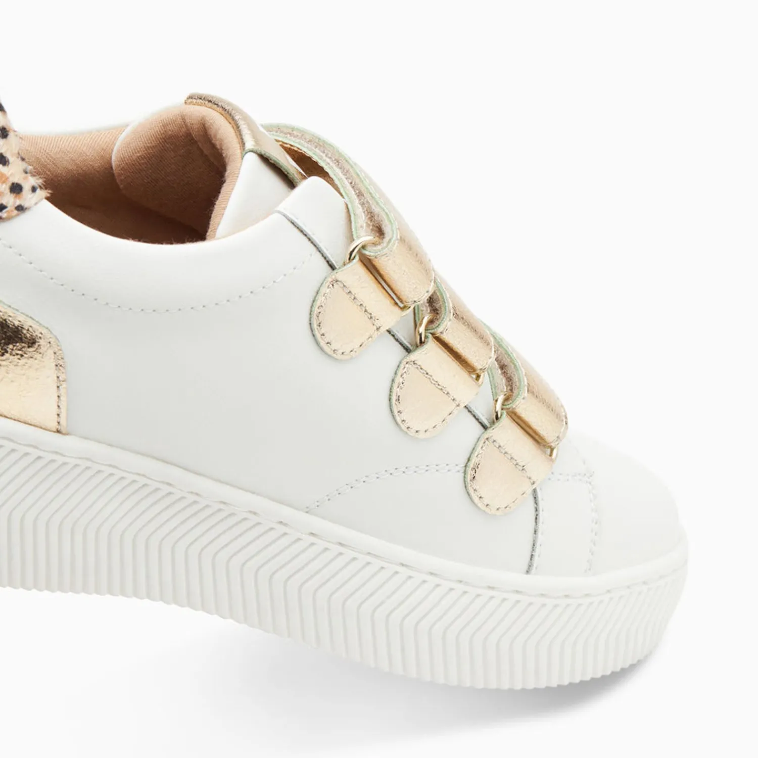 Vanessa Wu Sneakers>Baskets Eclair Oxanna Blanches A Scratchs Or