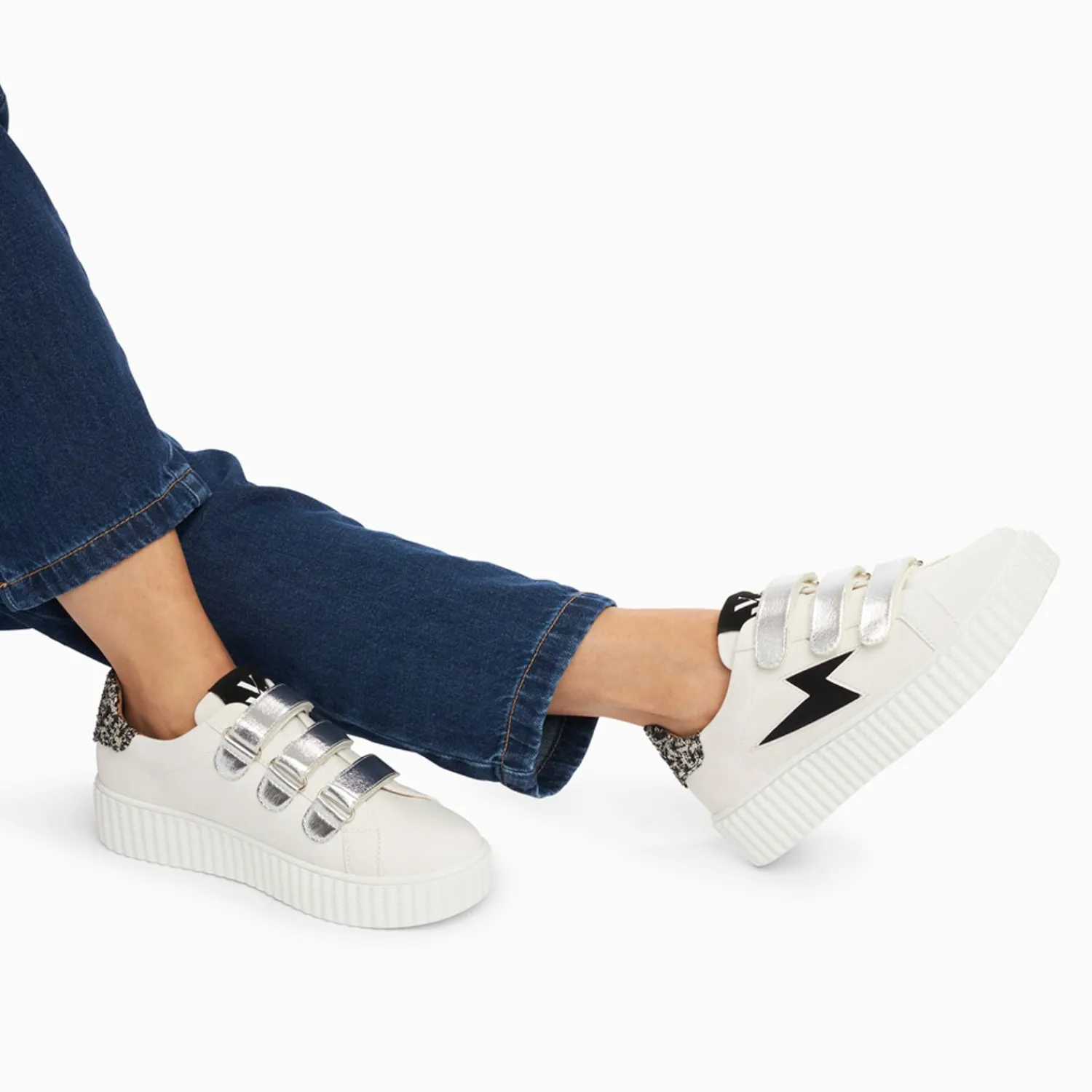 Vanessa Wu Sneakers>Baskets Eclair Pomeline Blanc Et Noir A Scratchs Argent