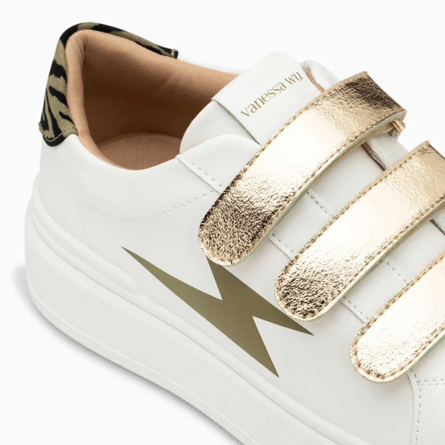 Vanessa Wu Sneakers>Baskets Eclair Salome Blanc Et Kaki A Scratchs Or