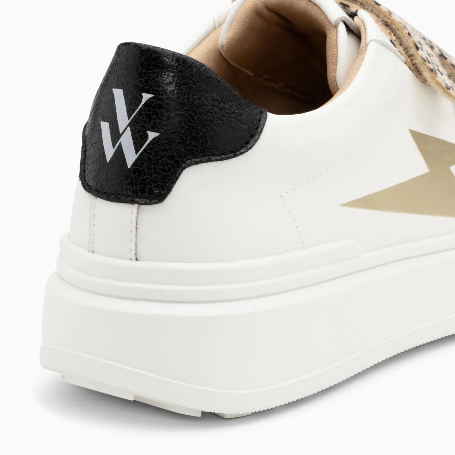 Vanessa Wu Sneakers>Baskets Eclair Salome Blanc Et Or A Scratchs Guepard