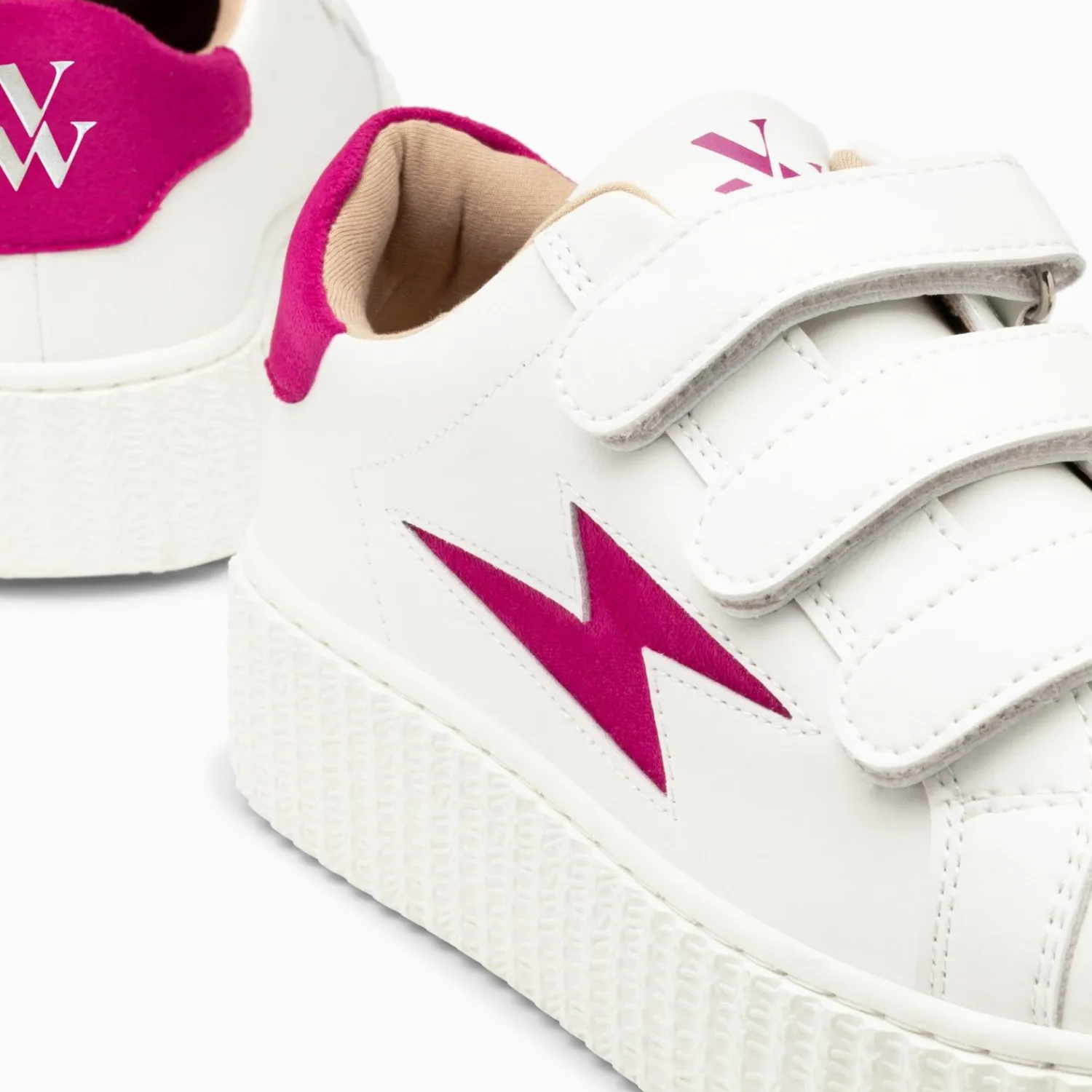 Vanessa Wu Sneakers>Baskets Eclair Vicky Blanc Et Fuchsia A Scratchs