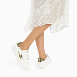 Vanessa Wu Sneakers>Baskets Eclair Willow Blanc Et Kaki Effet Miroir A Scratchs