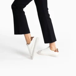 Vanessa Wu Sneakers>Baskets Isabella Blanc Et Bronze A Lacets