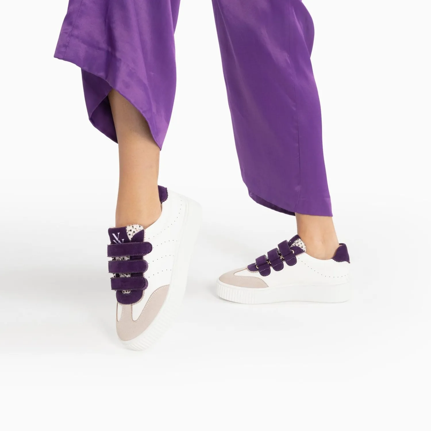 Vanessa Wu Sneakers>Baskets Marie Blanc Et Violet A Scratchs
