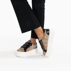 Vanessa Wu Sneakers>Baskets Monica Guepard A Scratchs Noirs Et Plateforme