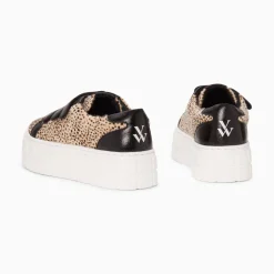Vanessa Wu Sneakers><noscript><img width=