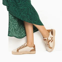 Vanessa Wu Sneakers>Baskets Monogramme Aurore Cafe Et Bronze A Semelle Espadrille
