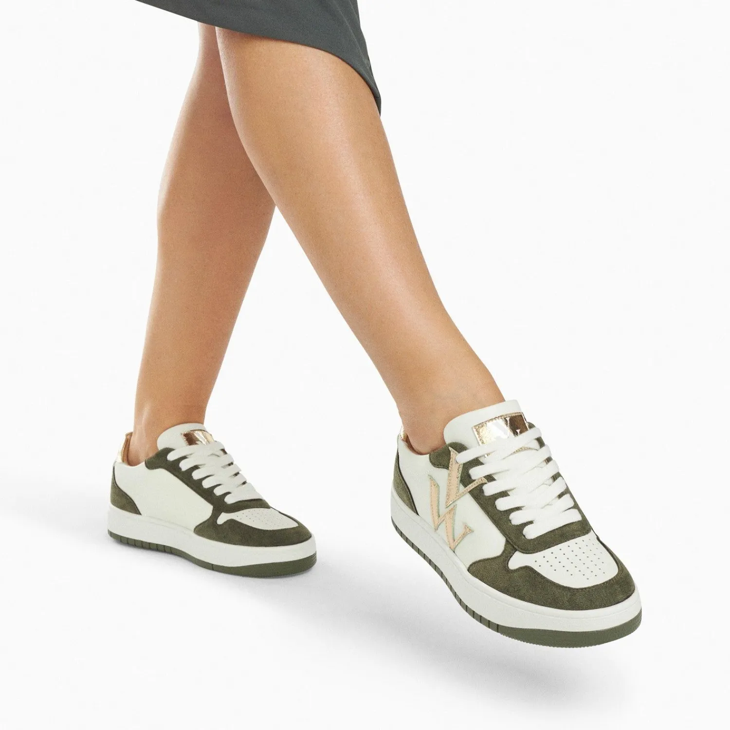 Vanessa Wu Sneakers>Baskets Monogramme Calie Blanc Et Kaki