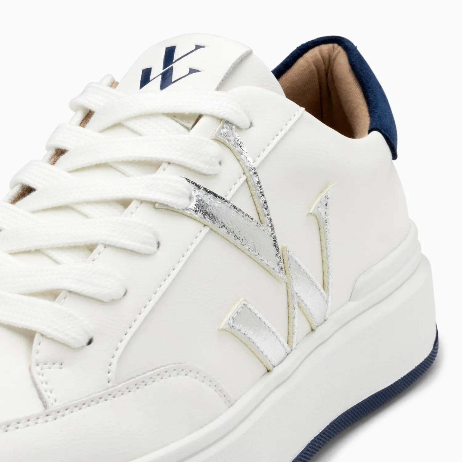 Vanessa Wu Sneakers>Baskets Monogramme Candice Blanc Et Bleu