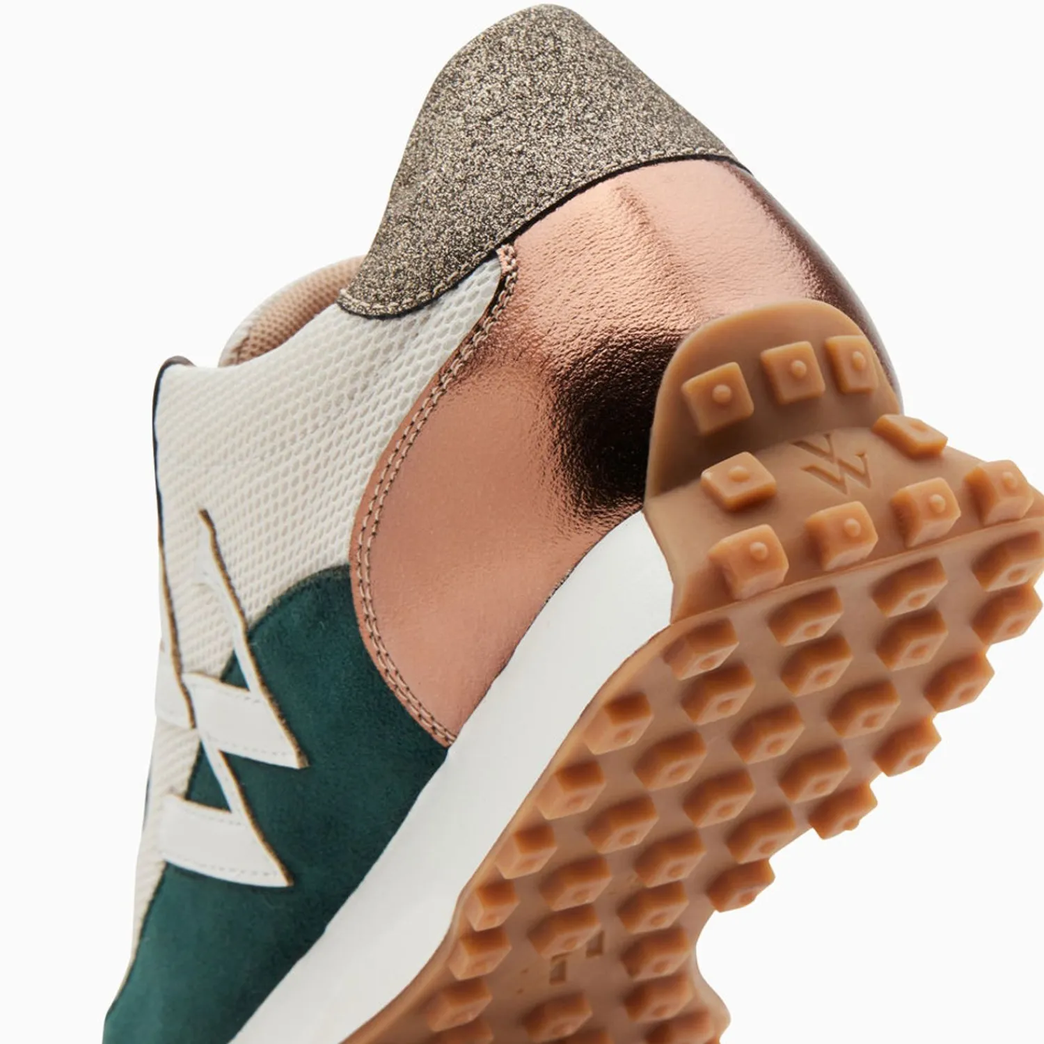 Vanessa Wu Sneakers>Baskets Monogramme Pia Ivoire Et Vert A Semelle Running