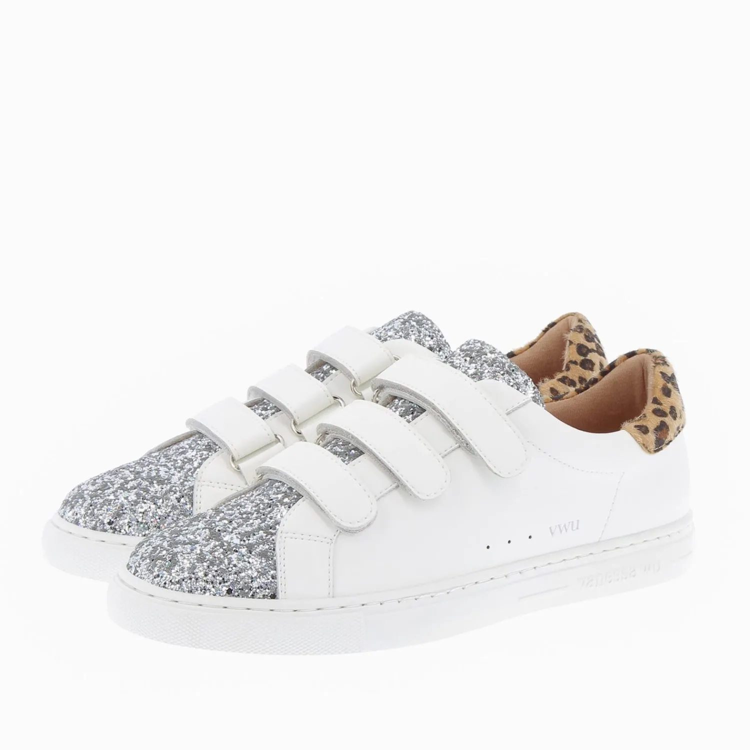 Vanessa Wu Sneakers>Baskets Nour Blanc Et Argent A Scratchs