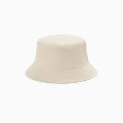 Vanessa Wu Chapeaux><noscript><img width=