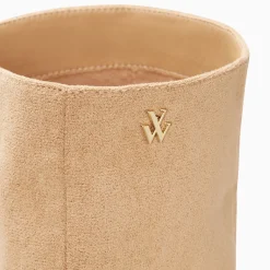 Vanessa Wu Bottes, Cuissardes><noscript><img width=