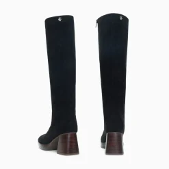 Vanessa Wu Bottes, Cuissardes><noscript><img width=
