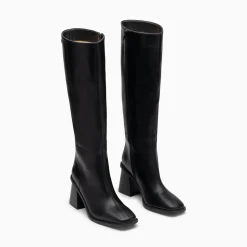 Vanessa Wu Bottes, Cuissardes><noscript><img width=