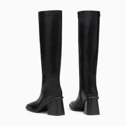 Vanessa Wu Bottes, Cuissardes><noscript><img width=