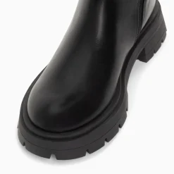 Vanessa Wu Bottes, Cuissardes><noscript><img width=