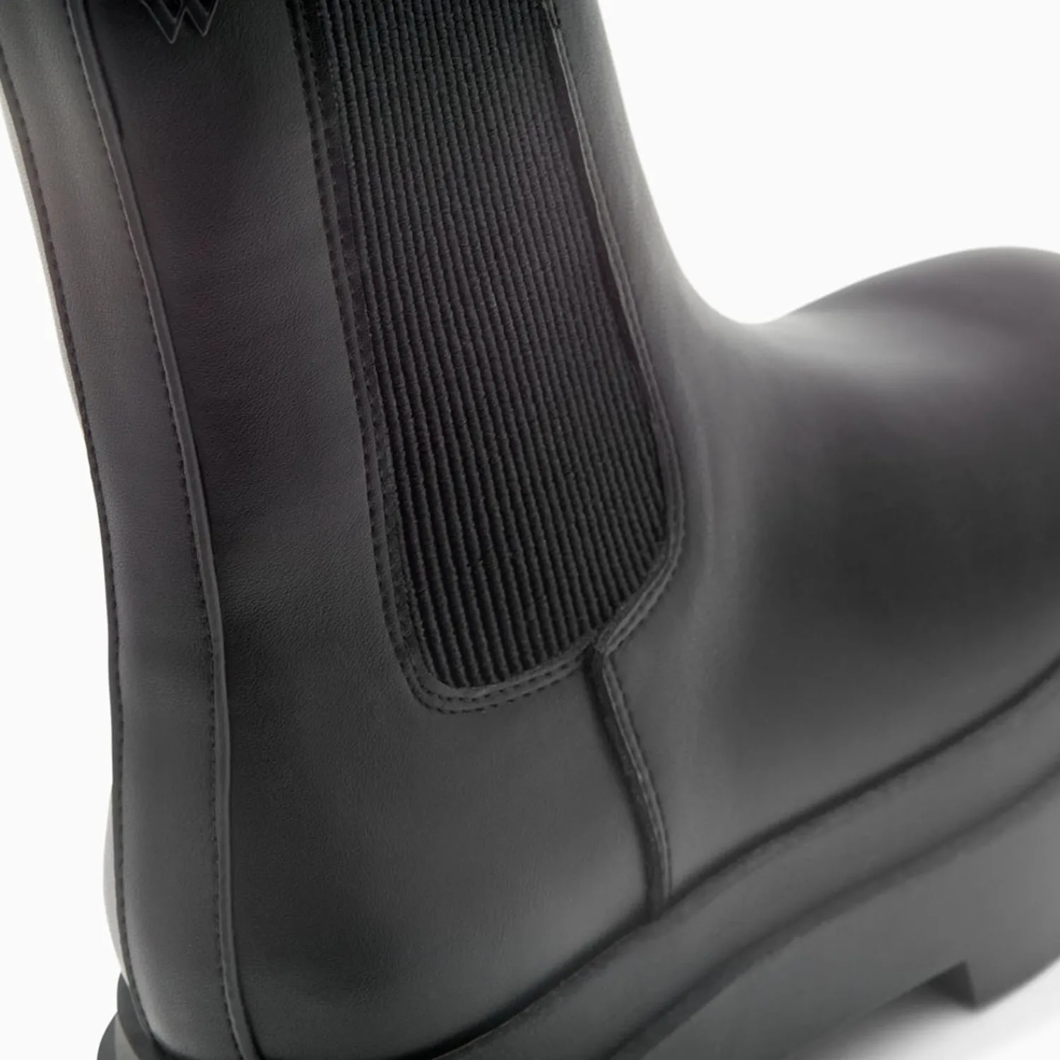 Vanessa Wu Bottines>Bottines Chelsea Oceane Noires A Plateforme Crantee