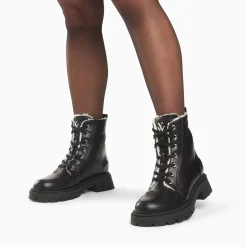 Vanessa Wu Bottines>Bottines Rangers Sally Noires