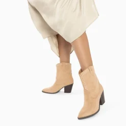Vanessa Wu Bottines>Bottines Santiags Danae Montantes Beiges A Broderies