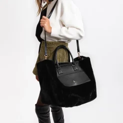 Vanessa Wu Sacs>Cabas Christiane Noir En Fausse Fourrure