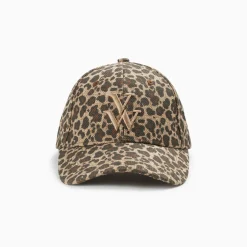 Vanessa Wu Chapeaux><noscript><img width=