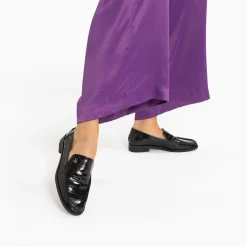 Vanessa Wu Mocassins, Derbies, Ballerines>Mocassins Marianne Noir Croco