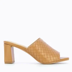Vanessa Wu Sandales À Talon, Compensées>Mules A Talon Melaurie Camel Effet Tresse
