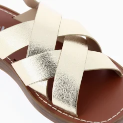 Vanessa Wu Sandales Plates><noscript><img width=